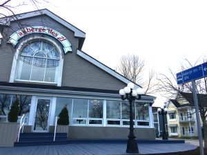Auberge des 21 hotel in la Baie, Quebec