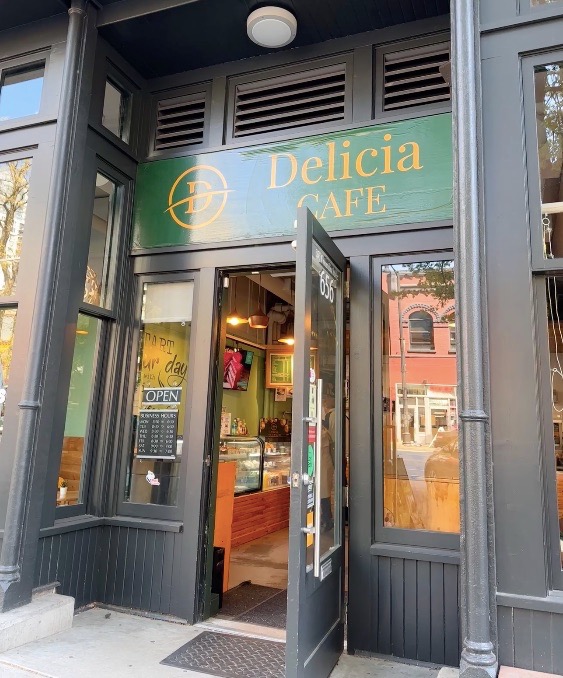 Delicia Cafe and Bakery New Westminster